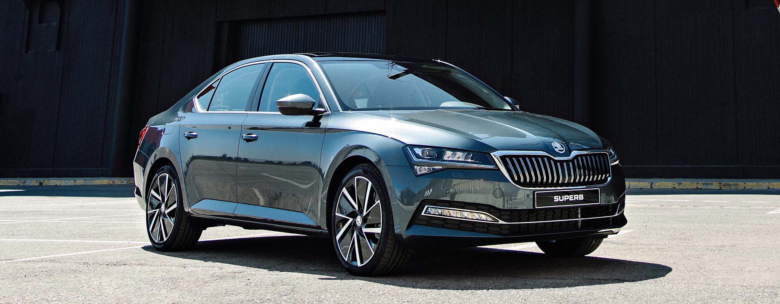 Superb New Car Škoda Barlow Motors